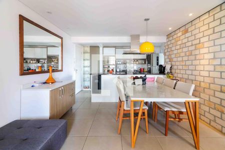 Sala de apartamento à venda com 2 quartos, 73m² em Cidade São Francisco, São Paulo