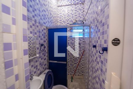 Banheiro do Quarto 1 de casa para alugar com 3 quartos, 100m² em Vila Ré, São Paulo