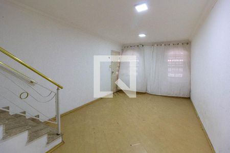 Sala de casa à venda com 4 quartos, 108m² em Jardim Santa Clara, Guarulhos