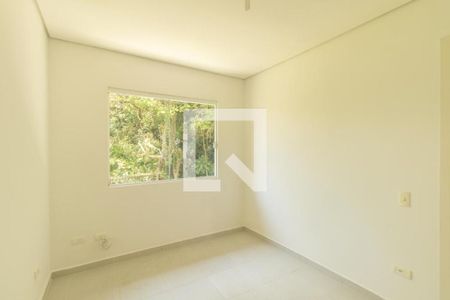 Quarto 1 de casa de condomínio para alugar com 3 quartos, 119m² em Umbará, Curitiba