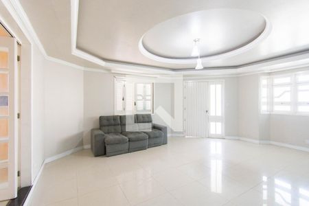 Casa à venda com 4 quartos, 300m² em Mathias Velho, Canoas