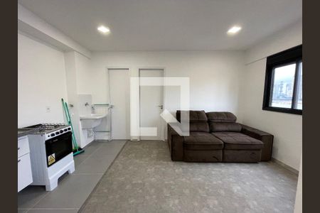 Sala/Cozinha de apartamento para alugar com 1 quarto, 37m² em Vila Sonia, São Paulo