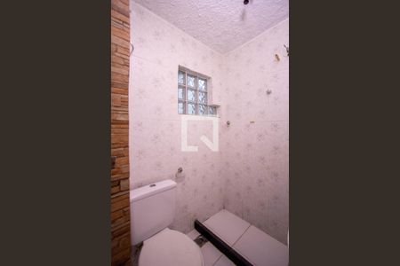 Banheiro da Suíte de casa para alugar com 1 quarto, 60m² em Paraíso, São Gonçalo