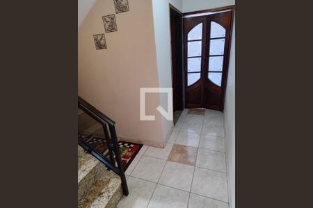 Corredor de casa para alugar com 4 quartos, 280m² em Jardim Pedro José Nunes, São Paulo