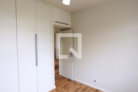 Quarto 1 de apartamento à venda com 2 quartos, 83m² em Cachoeirinha, Belo Horizonte