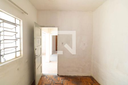 Quarto 01 de casa para alugar com 2 quartos, 40m² em Botafogo, Campinas