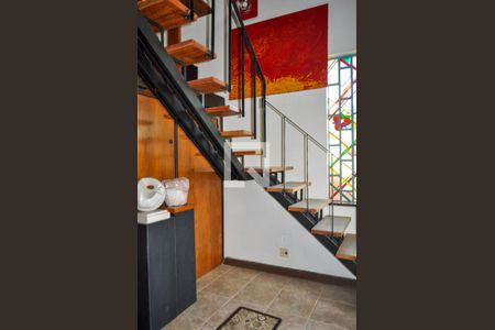 Casa à venda com 3 quartos, 674m² em Menino Deus, Porto Alegre