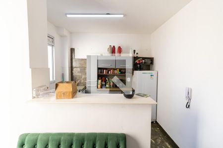 Cozinha de apartamento à venda com 1 quarto, 39m² em Vila Nova, Porto Alegre