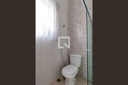 Banheiro de casa para alugar com 1 quarto, 140m² em Lapa, São Paulo