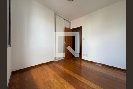 Apartamento para alugar com 4 quartos, 260m² em União, Belo Horizonte