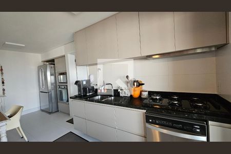 Cozinha de apartamento à venda com 3 quartos, 220m² em Anhangabaú, Jundiaí