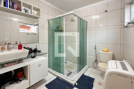 Banheiro da Suíte de casa à venda com 2 quartos, 112m² em Conjunto Habitacional Sao Fernando, São Bernardo do Campo