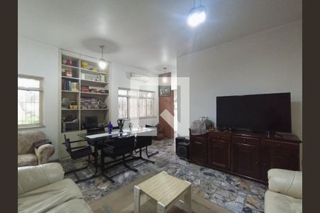 Casa de Condomínio à venda com 3 quartos, 615m² em Vila Fiat Lux, São Paulo