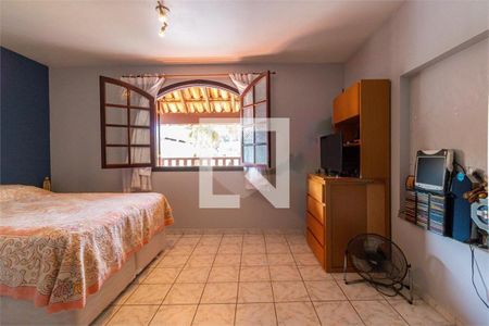 Casa à venda com 4 quartos, 457m² em Jardim Prudência, São Paulo