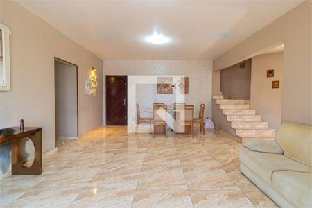 Casa à venda com 4 quartos, 457m² em Jardim Prudência, São Paulo