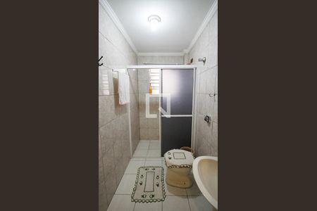 Banheiro de apartamento para alugar com 1 quarto, 50m² em Vila Assuncao, Praia Grande