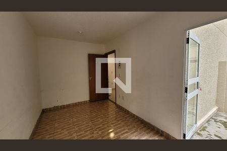 Apartamento para alugar com 2 quartos, 51m² em Maria Augusta, Itaquaquecetuba