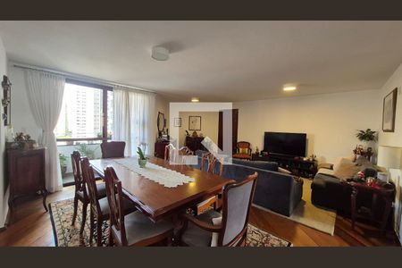 Sala de apartamento à venda com 3 quartos, 138m² em Vila Gilda, Santo André