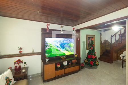 Sala de casa de condomínio para alugar com 3 quartos, 170m² em Senador Vasconcelos, Rio de Janeiro