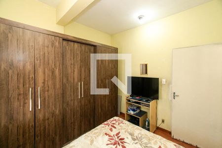 Suíte de casa à venda com 3 quartos, 240m² em Carandiru, São Paulo