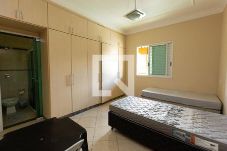 Casa para alugar com 4 quartos, 360m² em Inconfidentes, Contagem