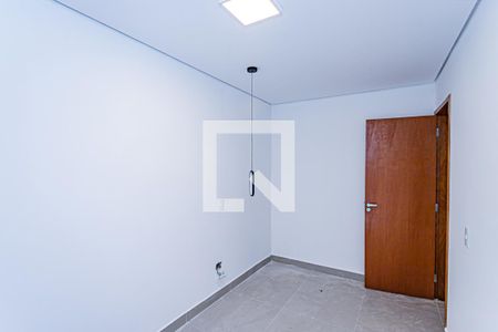 Quarto 1 de apartamento para alugar com 2 quartos, 60m² em Parque Maria Domitila, São Paulo