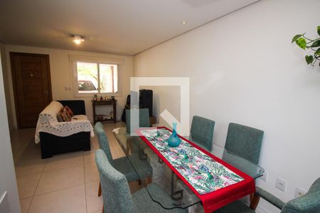 Sala de casa à venda com 4 quartos, 215m² em Jardim Isabel, Porto Alegre