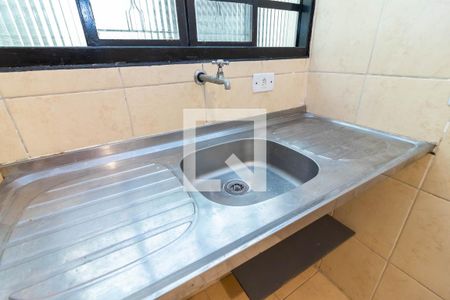 Sala e Cozinha de apartamento para alugar com 1 quarto, 30m² em Jardim Peri, São Paulo