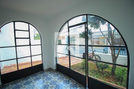 Casa para alugar com 3 quartos, 400m² em Belenzinho, São Paulo