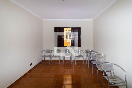 Quarto 1 de casa para alugar com 3 quartos, 400m² em Vila Lucia, São Paulo