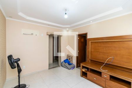 Sala de casa de condomínio à venda com 3 quartos, 180m² em Penha, Rio de Janeiro