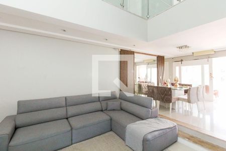 Sala de casa para alugar com 4 quartos, 350m² em Fátima, Canoas