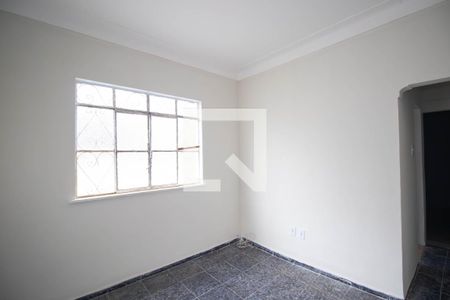 Sala de casa para alugar com 2 quartos, 100m² em Centro, São Gonçalo
