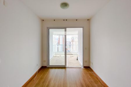 Sala de apartamento para alugar com 2 quartos, 78m² em Jardim Analia Franco, São Paulo