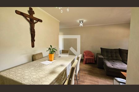 Sala de apartamento à venda com 3 quartos, 75m² em Parque Eloy Chaves, Jundiaí