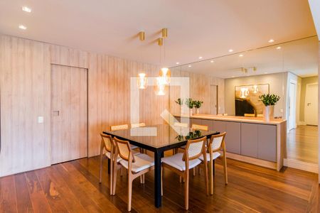 Apartamento à venda com 3 quartos, 214m² em Vila Morumbi, São Paulo