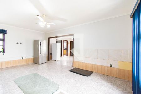 Casa à venda com 3 quartos, 160m² em Nossa Senhora das Gracas, Canoas