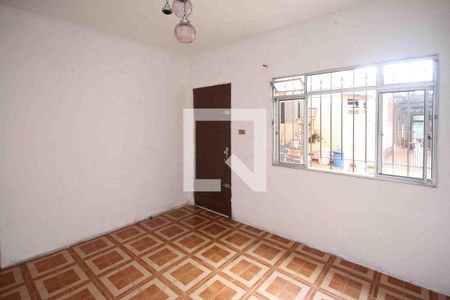 Casa para alugar com 2 quartos, 96m² em Jardim Ivone, São Paulo