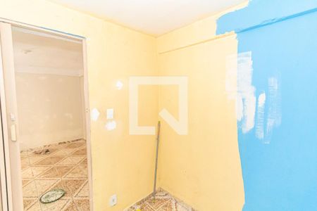 Quarto de casa para alugar com 1 quarto, 34m² em Honório Gurgel, Rio de Janeiro