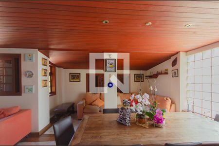 Sala 1 de casa à venda com 4 quartos, 800m² em Vila Monumento, São Paulo