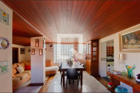 Sala 1 de casa à venda com 4 quartos, 800m² em Vila Monumento, São Paulo