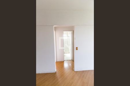 Corredor de apartamento à venda com 1 quarto, 60m² em Vila Pindorama, Barueri