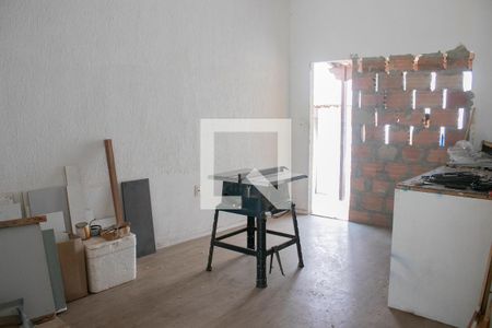 Sala de casa para alugar com 3 quartos, 250m² em Santa Cruz, Belo Horizonte