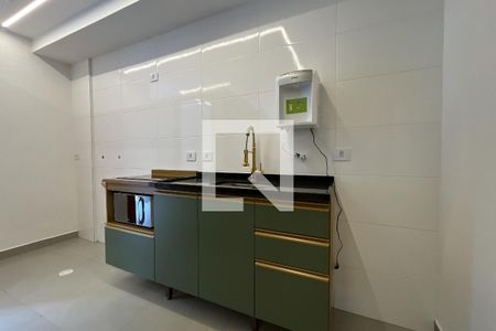 Sala/Cozinha de apartamento para alugar com 1 quarto, 28m² em Vila Zat, São Paulo