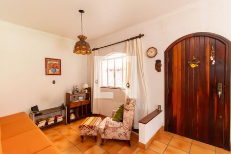 Sala de casa à venda com 6 quartos, 216m² em Jardim Avelino, São Paulo