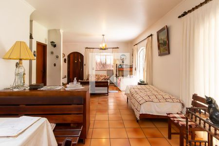 Sala de casa à venda com 6 quartos, 216m² em Jardim Avelino, São Paulo