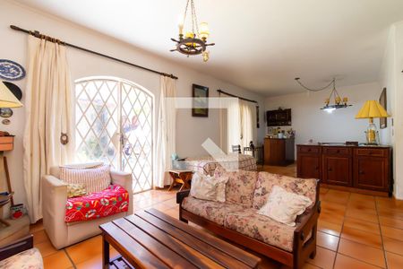 Sala de casa à venda com 6 quartos, 216m² em Jardim Avelino, São Paulo