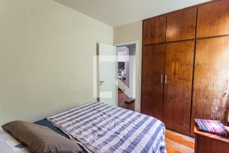 Suíte de apartamento à venda com 2 quartos, 90m² em Colégio Batista, Belo Horizonte