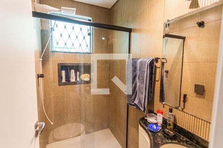 Banheiro da Suíte de apartamento à venda com 2 quartos, 90m² em Colégio Batista, Belo Horizonte