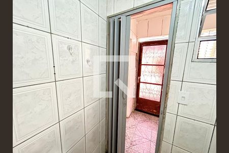 Banheiro de casa à venda com 1 quarto, 40m² em Vila Rosalia, Guarulhos